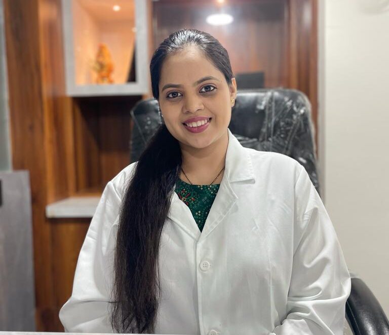 Best Dentist in Dhantoli: Dr. Vandan Upwanshi