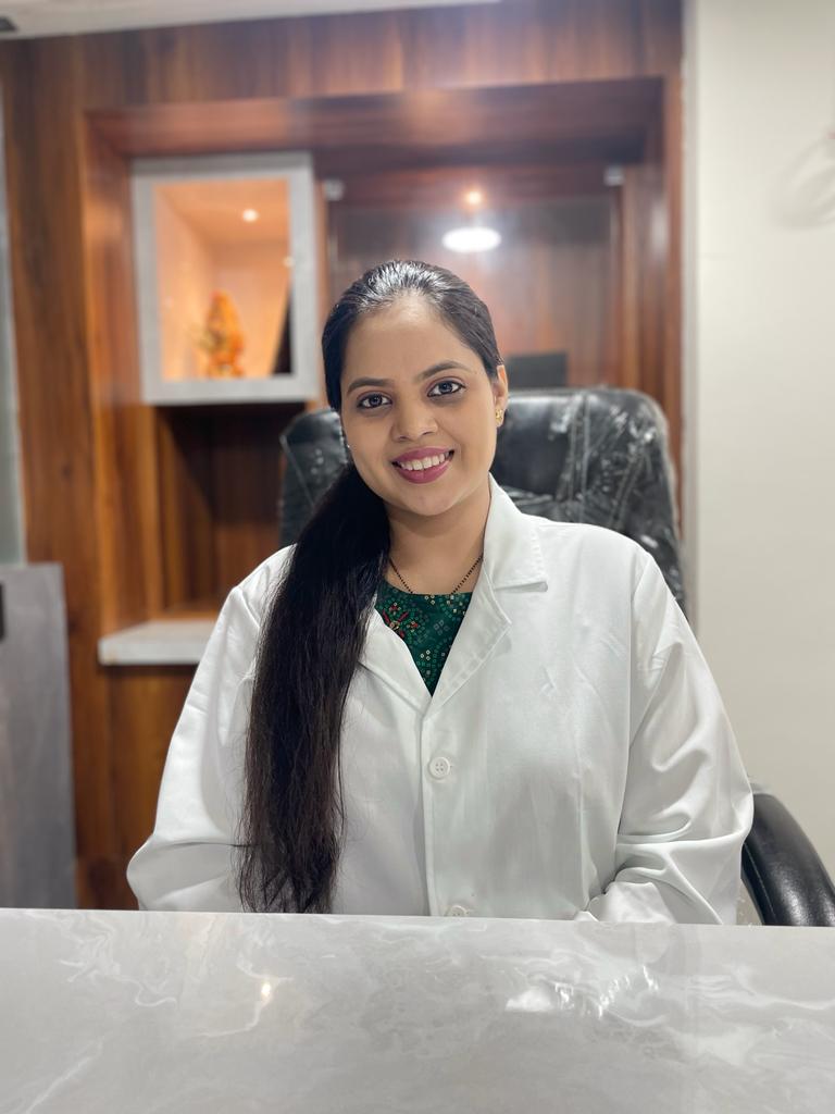 Best Dentist in Dhantoli: Dr. Vandan Upwanshi